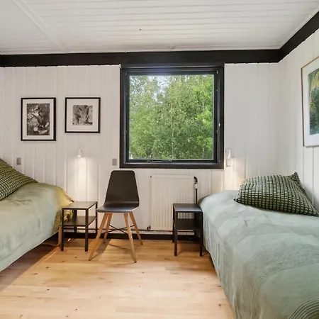 Lyngvejen Aakirkeby Iii *