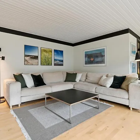 Feriehus Lyngvejen Aakirkeby Iii *